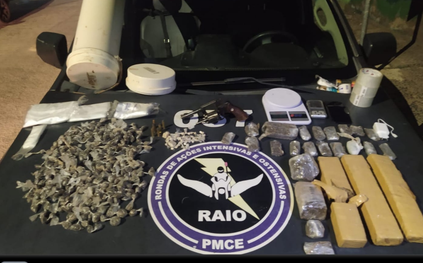 PMCE Captura Homem E Apreende Drogas E Arma De Fogo Em Brejo Santo