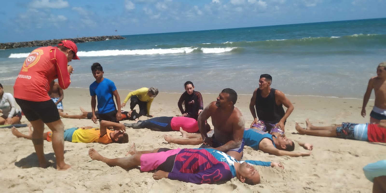 Cbmce Conclui Mais Uma Turma Do Projeto Surf Salva Em Fortaleza