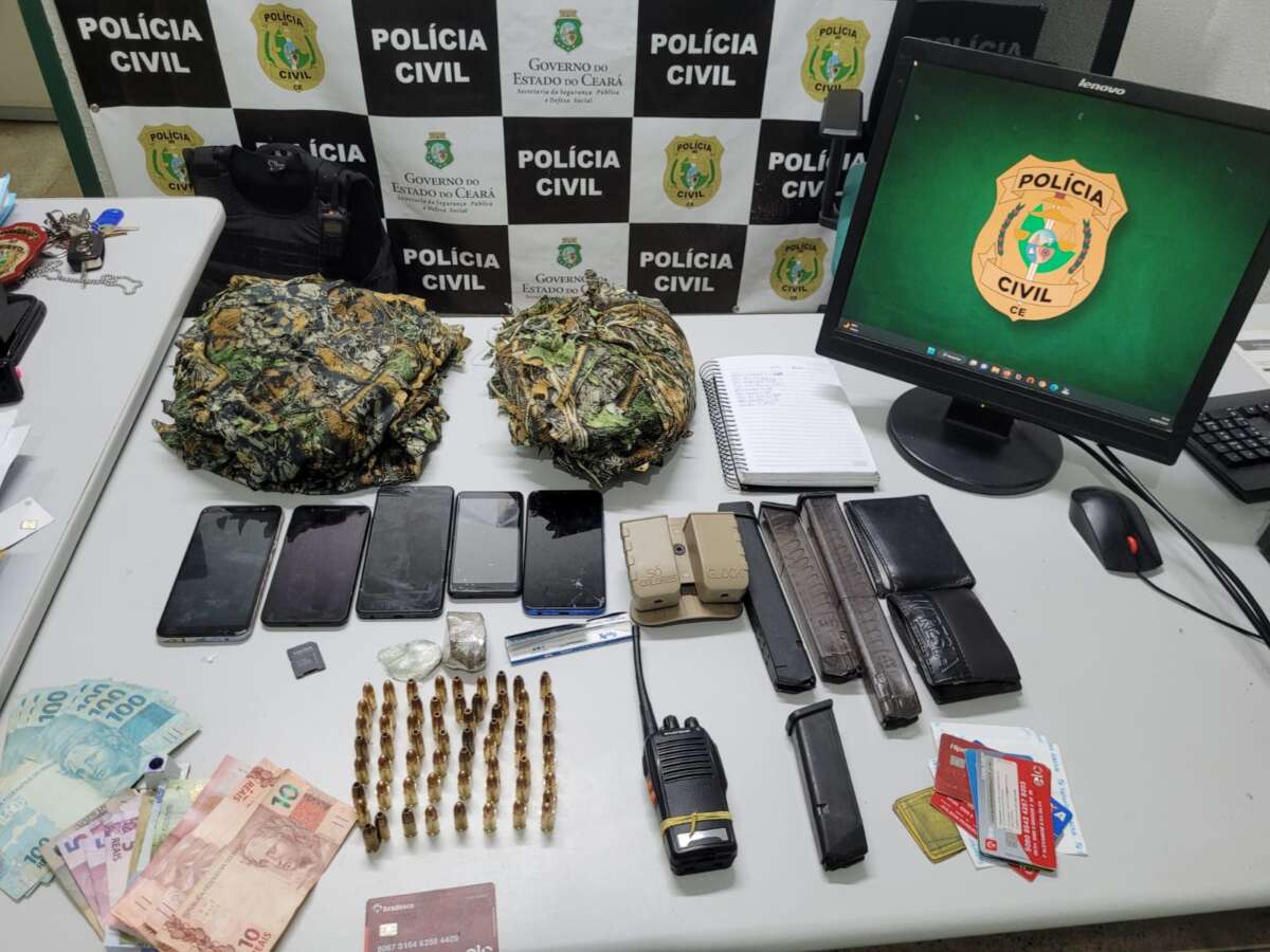 Quatro Suspeitos De Crimes S O Capturados Durante A Es Conjuntas Em