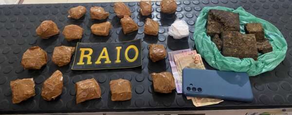 PMCE Captura Dupla Cerca De 1kg De Drogas Em Milagres Secretaria